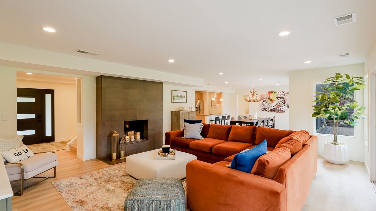Photo of Livingroom in Merrillville
