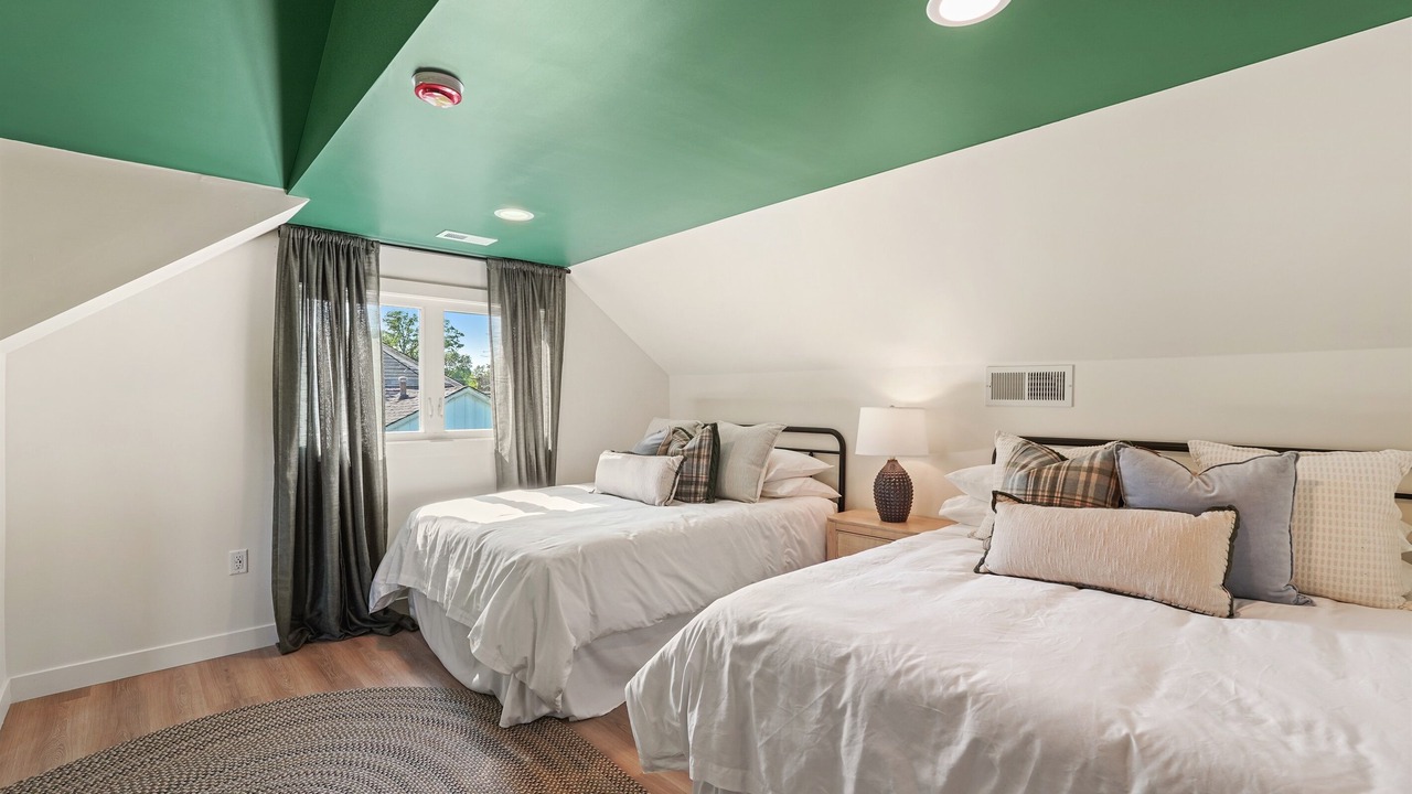 Photo of Bedroom in Merrillville