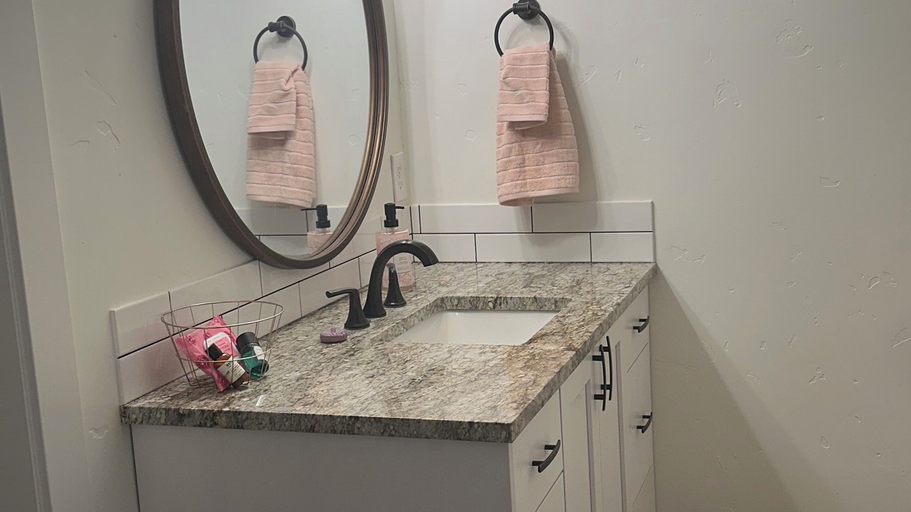 Photo of Bathroom in Marsing