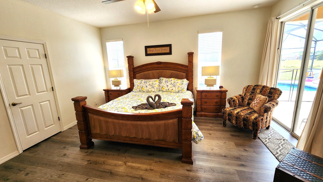 Photo of Bedroom in Watersong