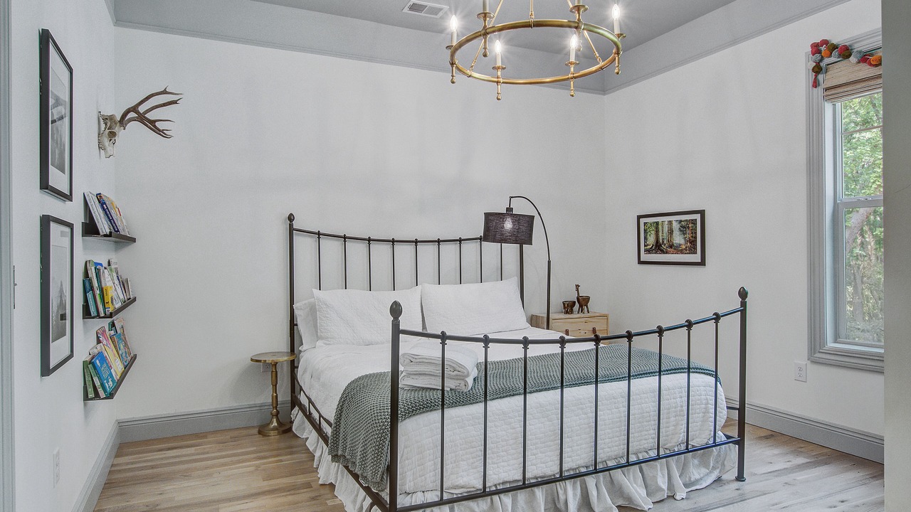 Photo of Bedroom in Mount Pleasant