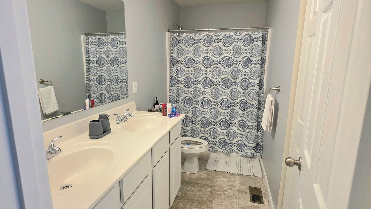 Photo of Bathroom in Marysville