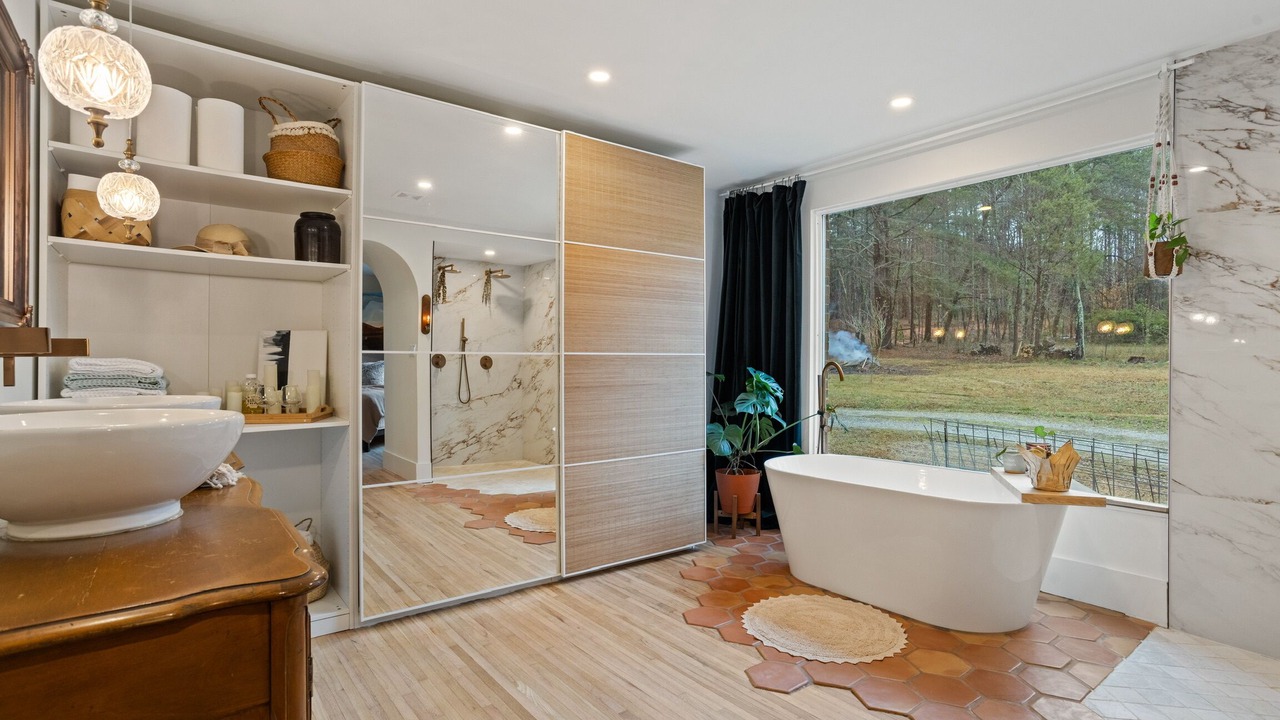 Photo of Bathroom in Travelers Rest