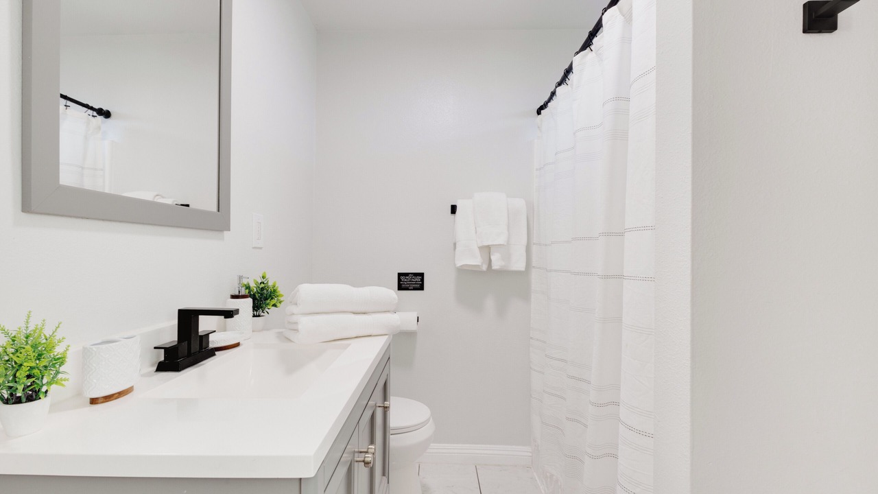 Photo of Bathroom in Los Angeles