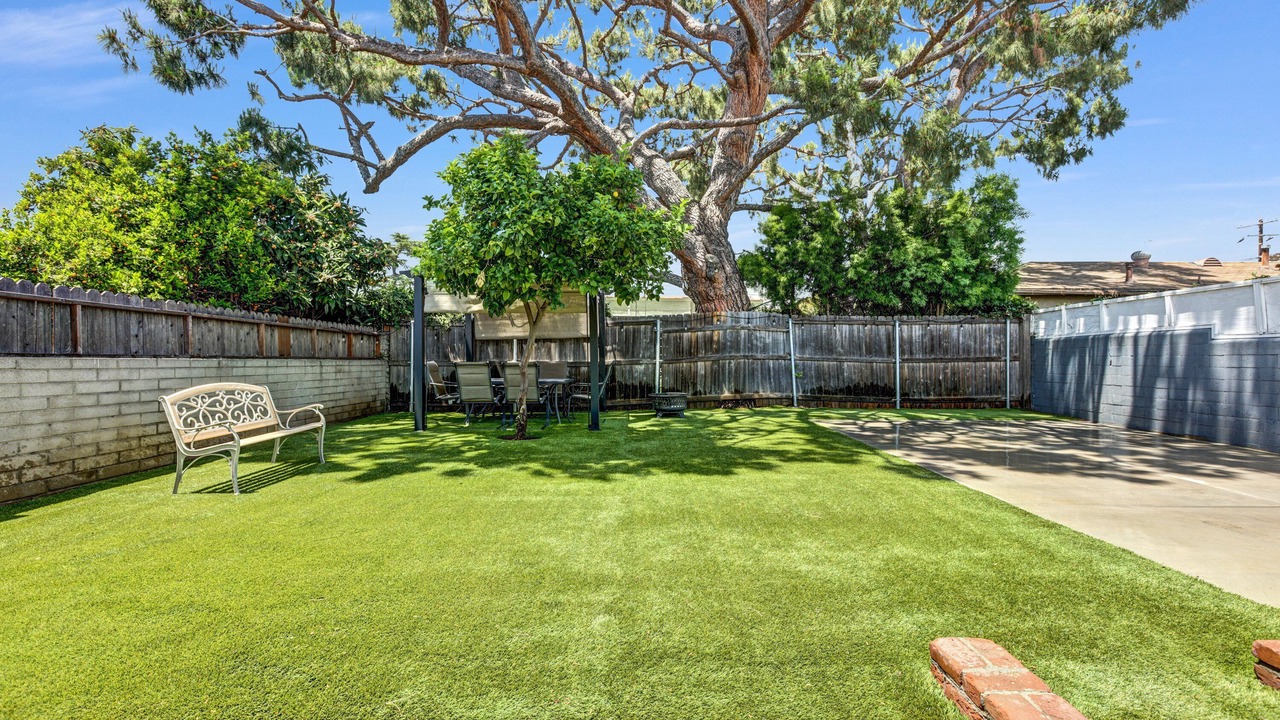 Photo of Patio Balcony in Los Angeles