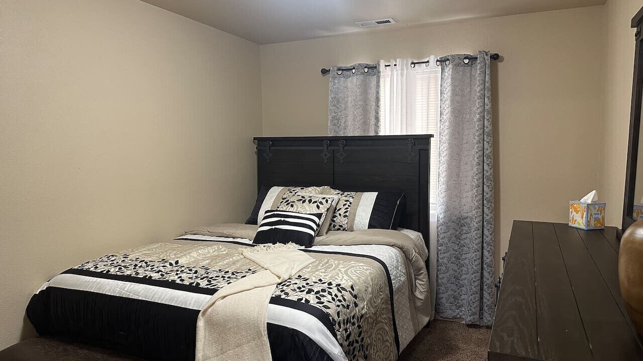 Photo of Bedroom in Williston
