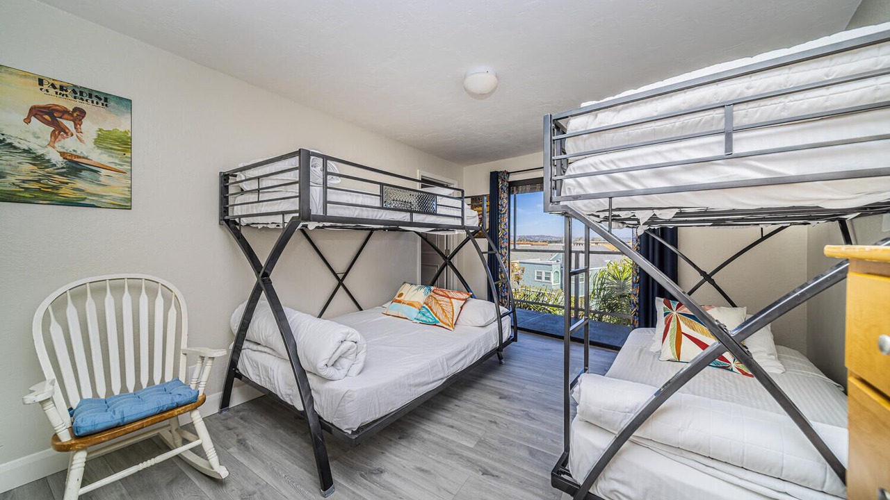 Photo of Bedroom in South Mission Beach