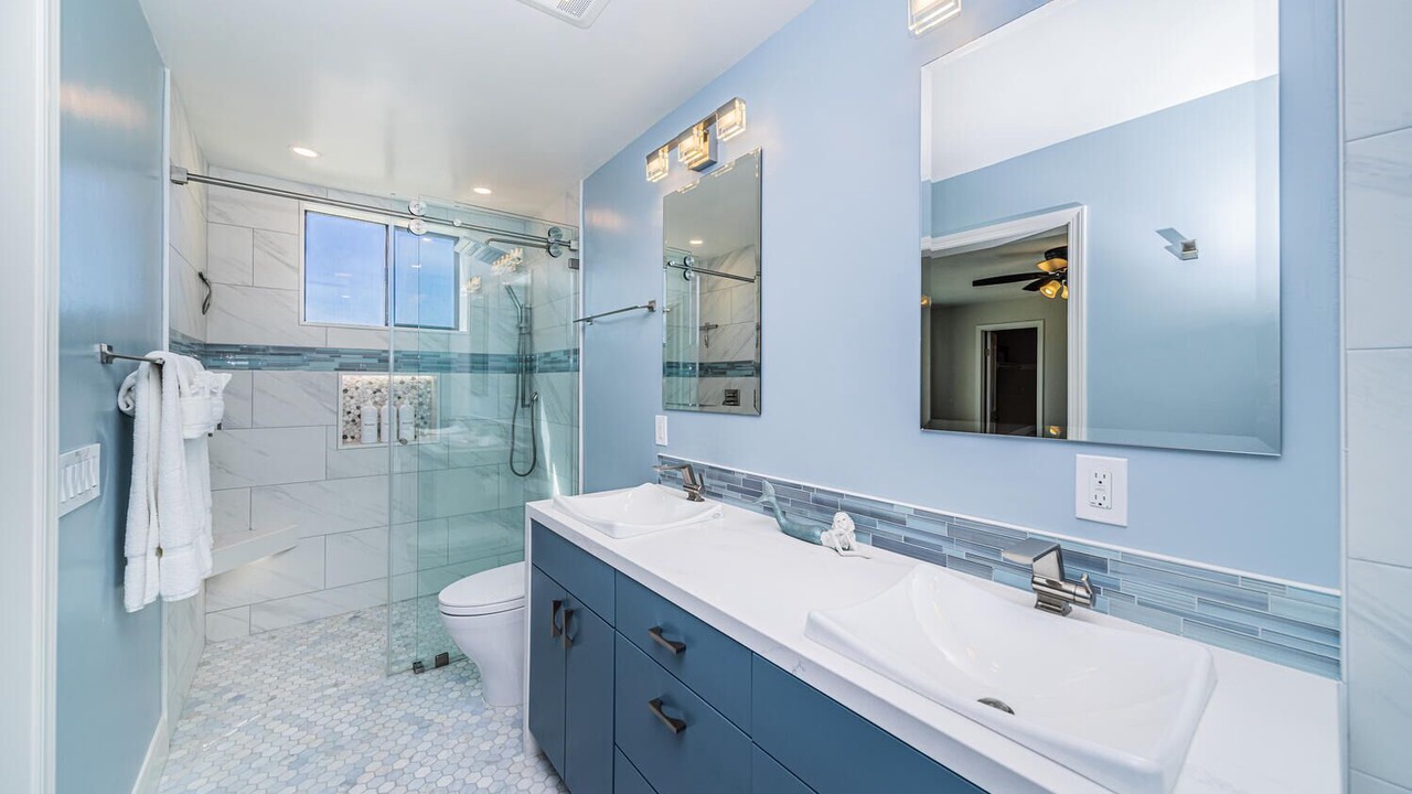 Photo of Bathroom in South Mission Beach