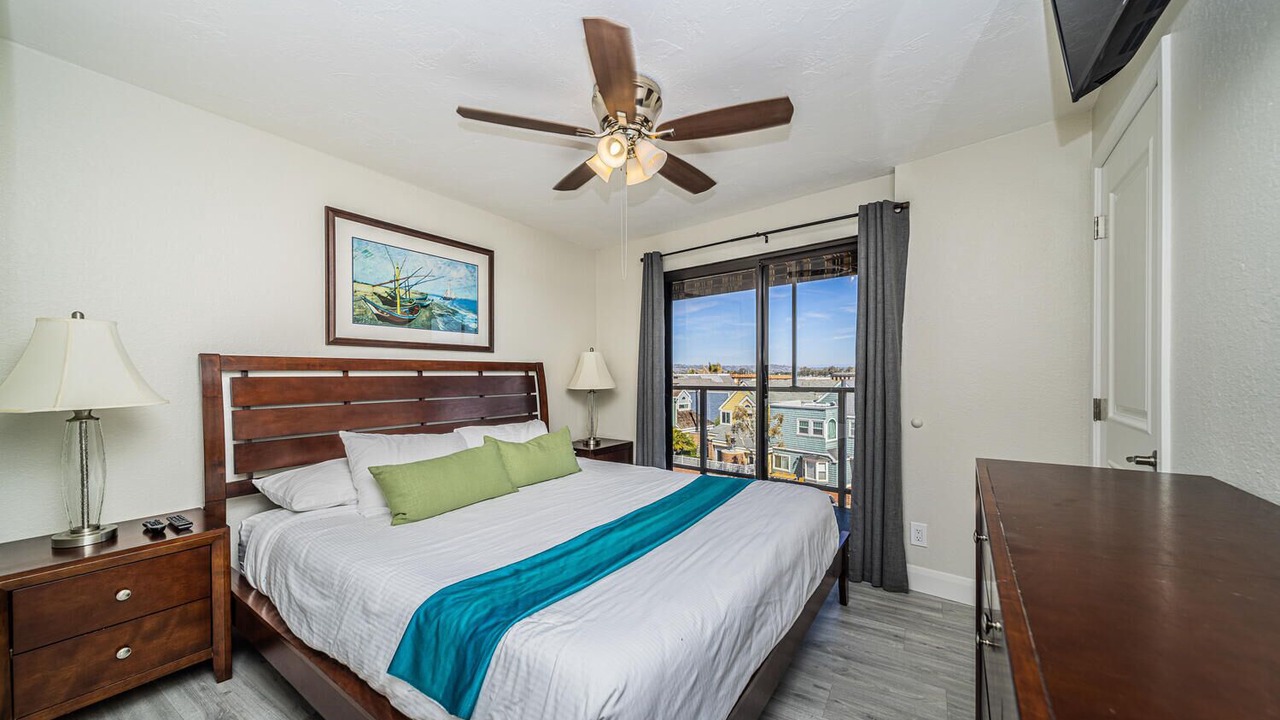 Photo of Bedroom in South Mission Beach