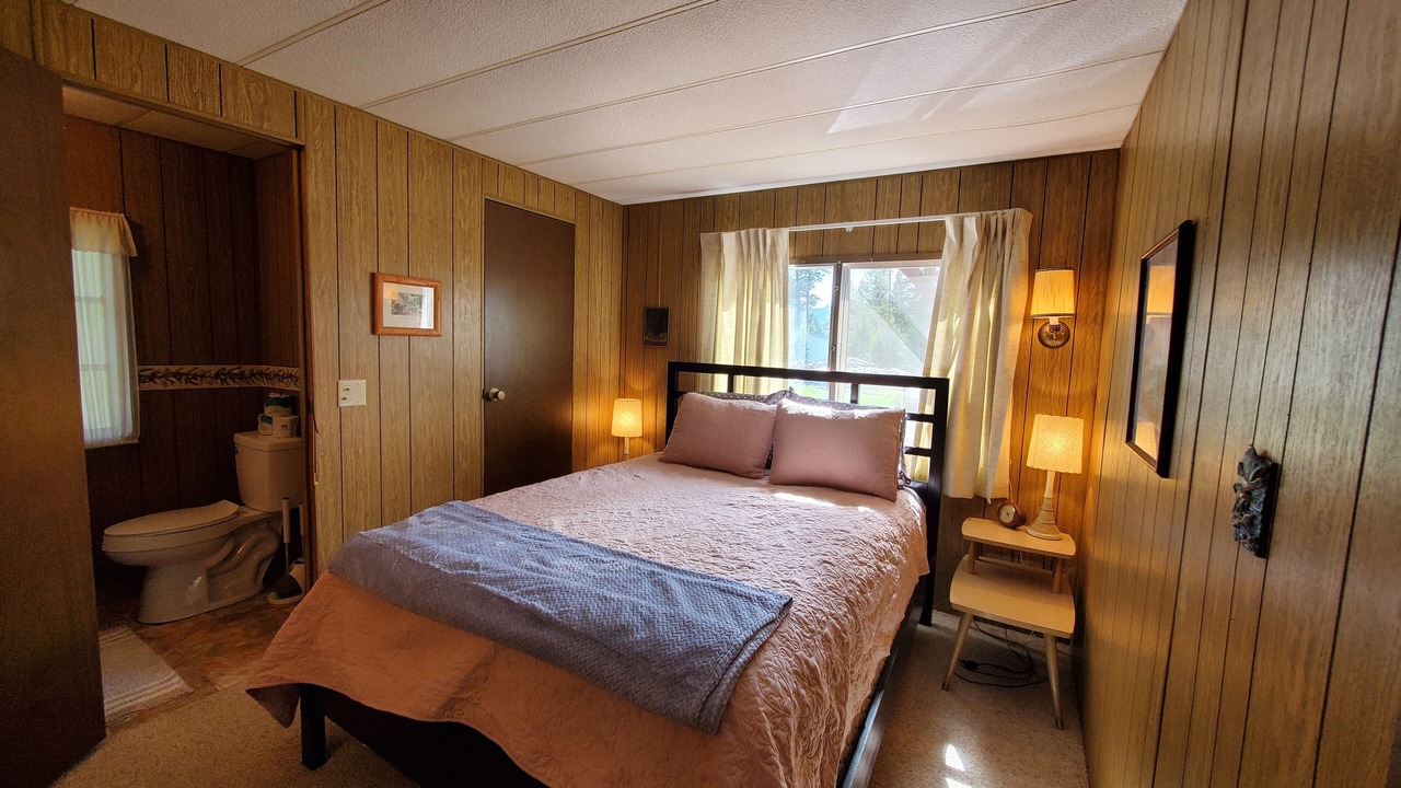 Photo of Bedroom in Seeley Lake