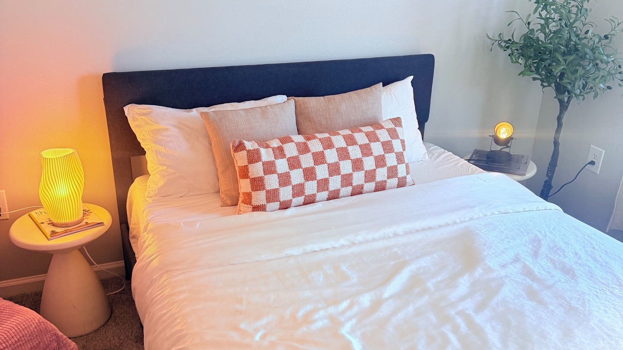 Photo of Bedroom in Beverly Hills