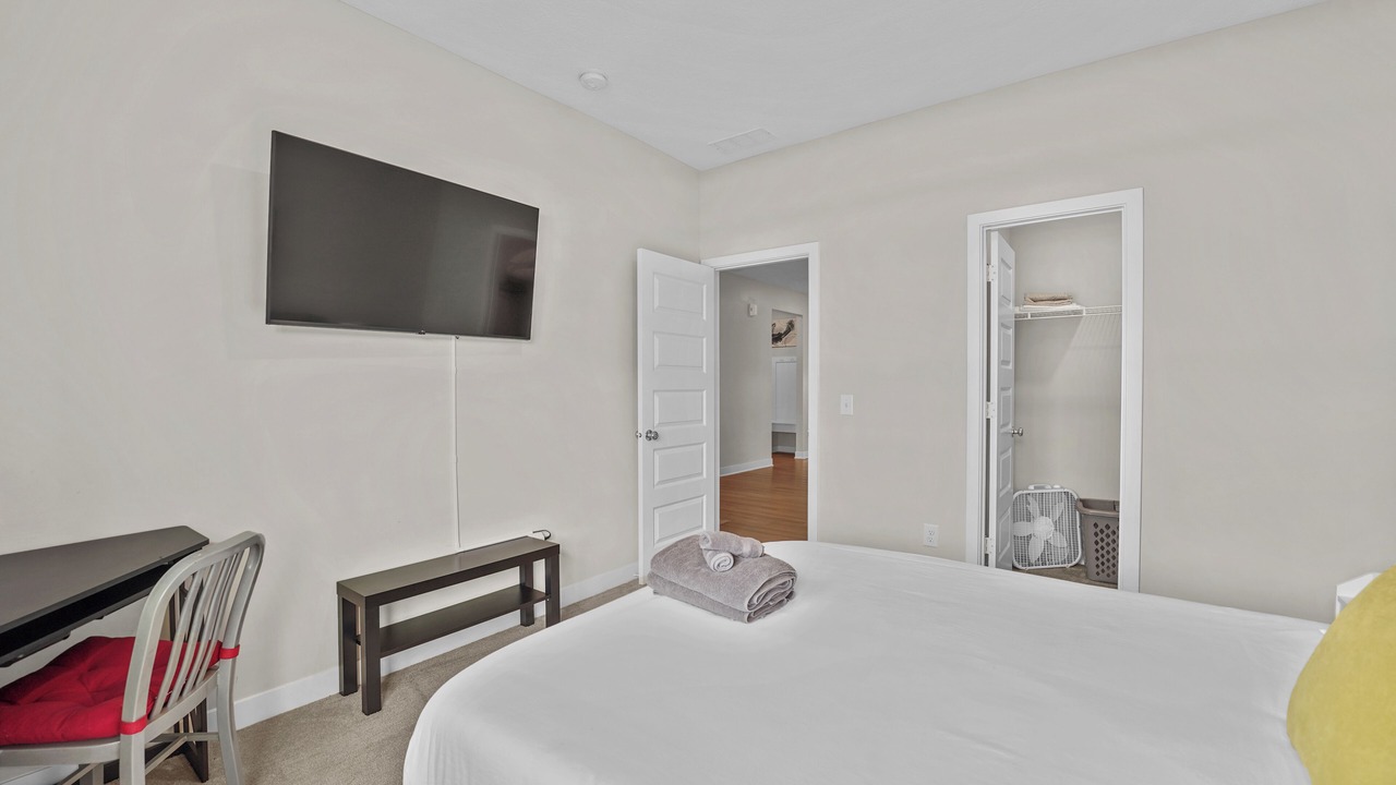 Photo of Bedroom in Maxwell