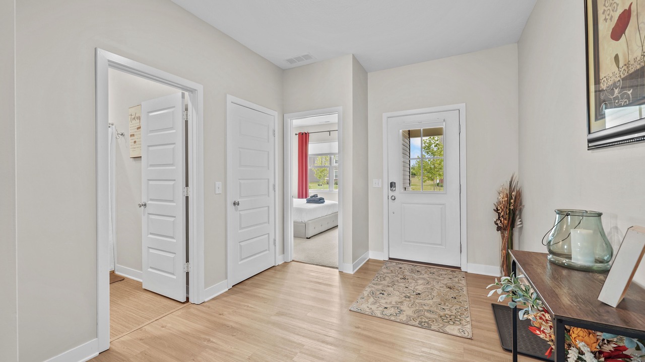 Photo of Bedroom in Maxwell