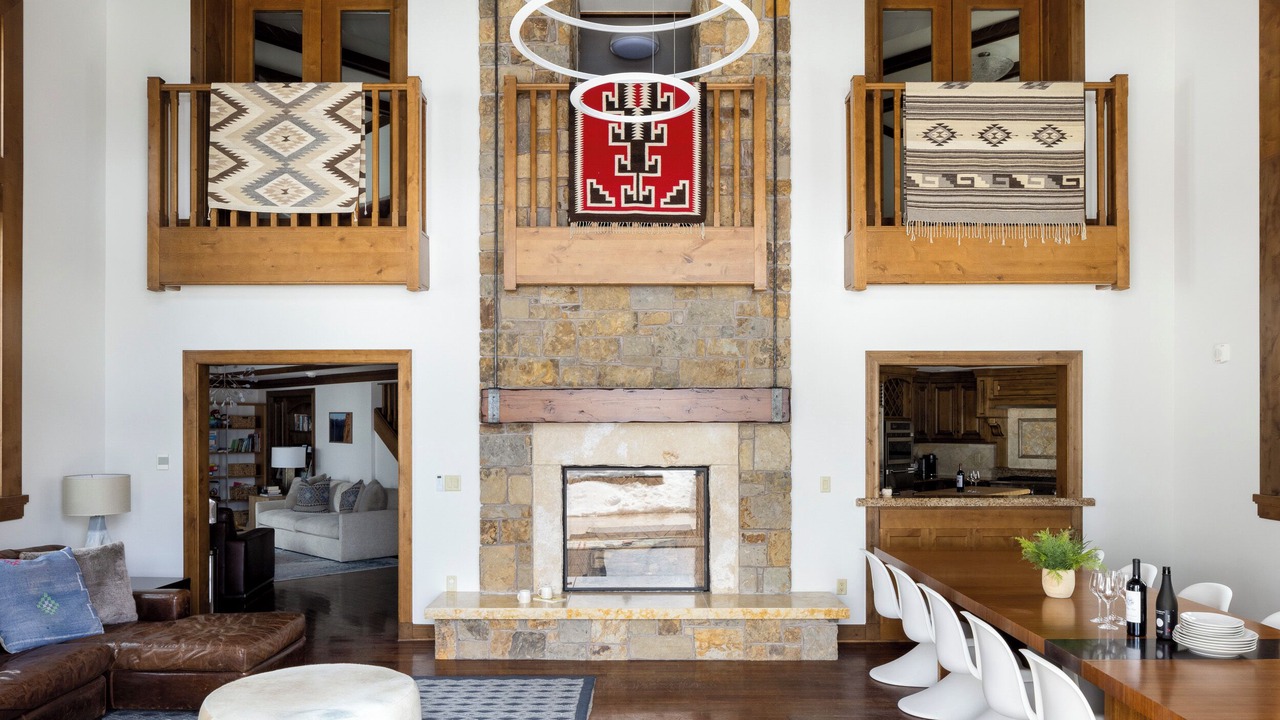 Photo of Livingroom in Teton Village