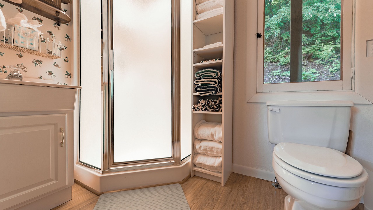 Photo of Bathroom in Alpine