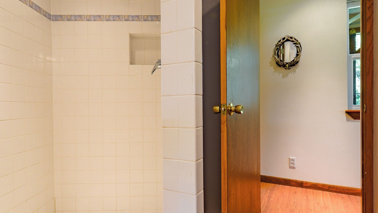 Photo of Bathroom in Alpine