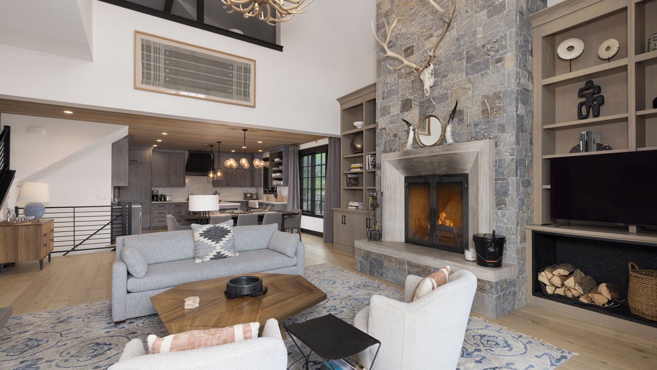 Photo of Livingroom in Big Sky