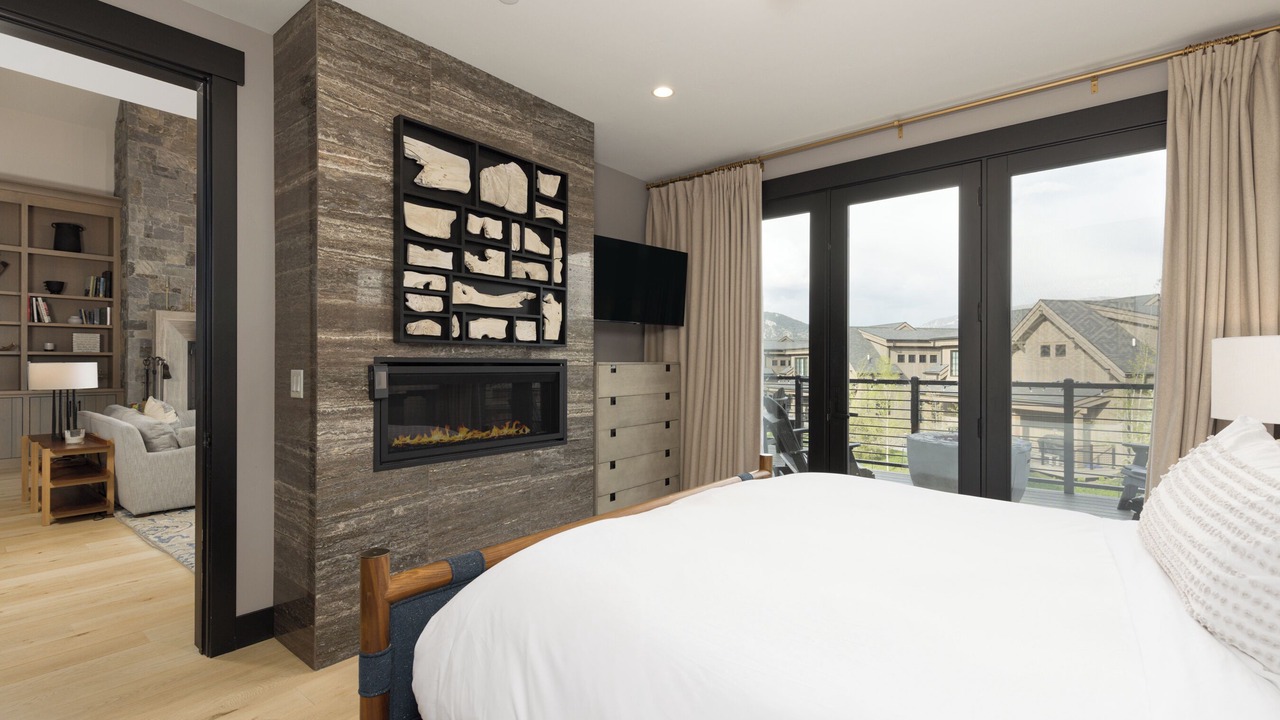 Photo of Livingroom in Big Sky