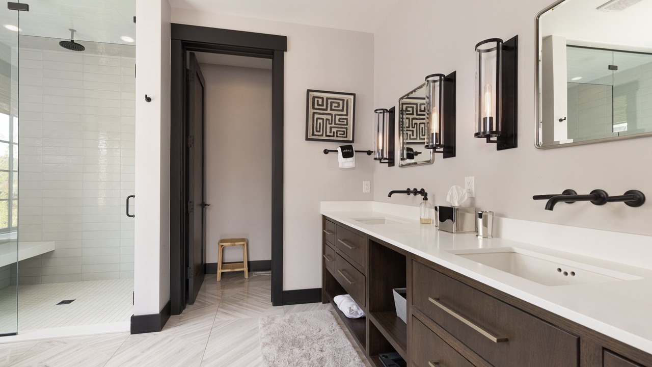 Photo of Bathroom in Big Sky