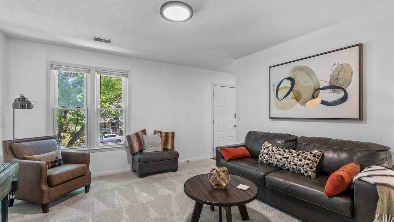 Photo of Livingroom in Harbison