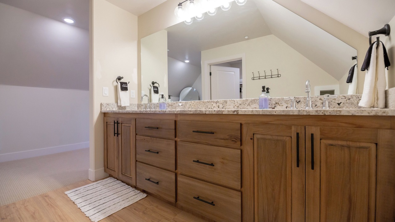 Photo of Bathroom in Ririe
