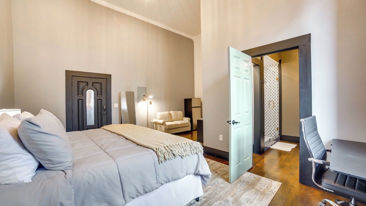 Photo of Bedroom in Marshall