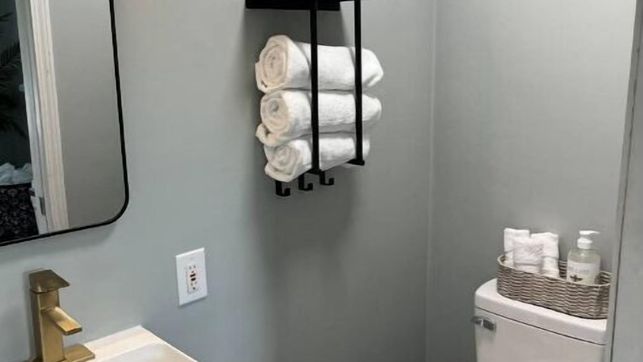 Photo of Bathroom in Dale