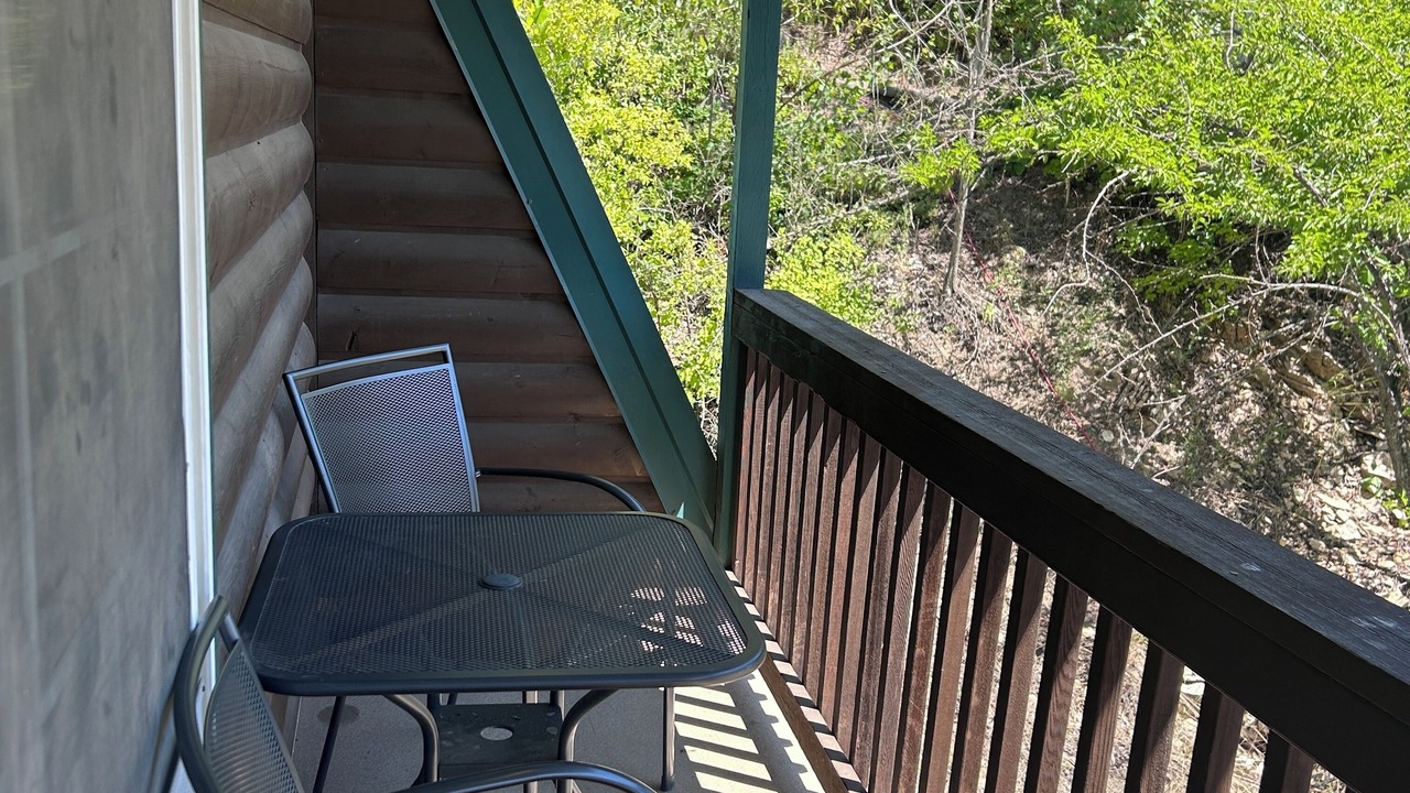 Photo of Patio Balcony in Loon Lake