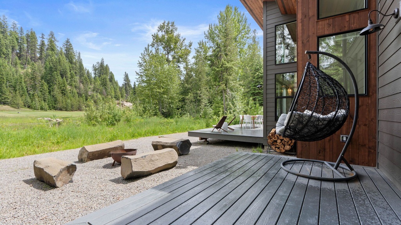 Photo of Patio Balcony in Priest River