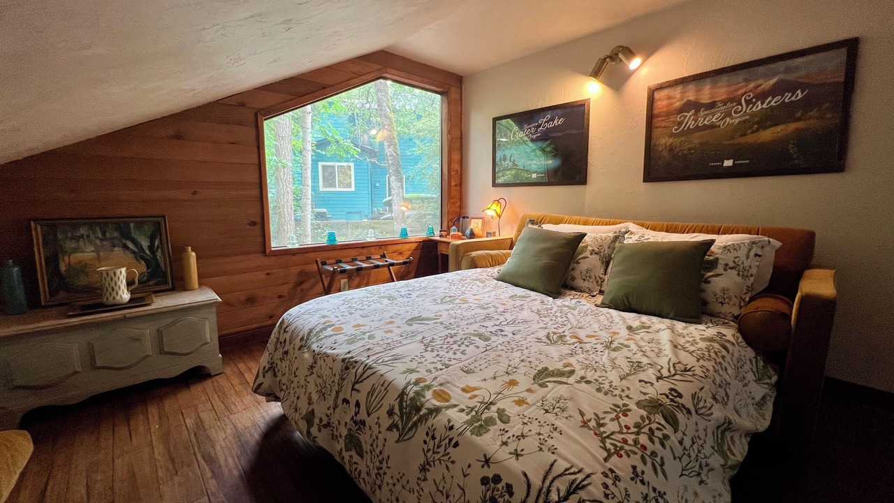 Photo of Bedroom in Friendly