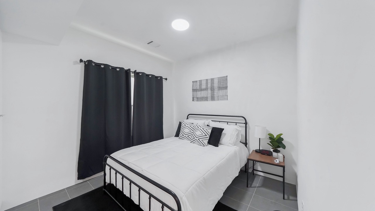 Photo of Bedroom in East Downtown Houston