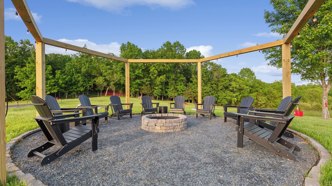Photo of Outdoor in Chaplin