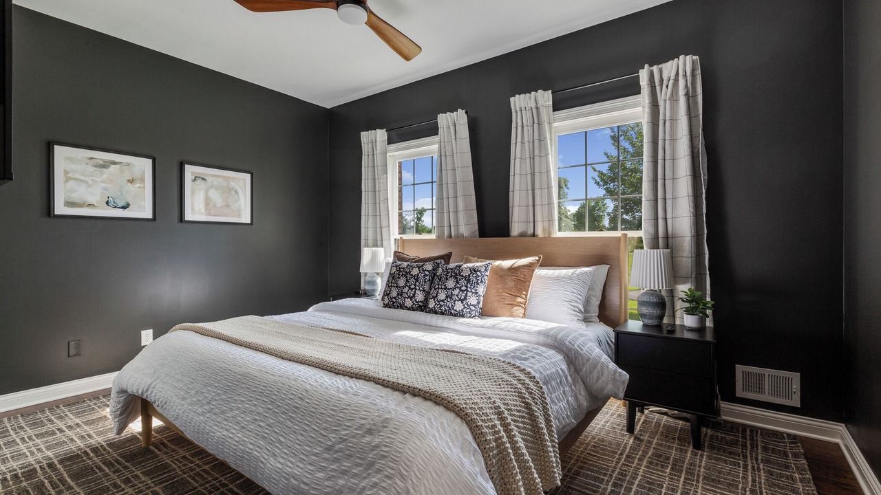 Photo of Bedroom in Chaplin
