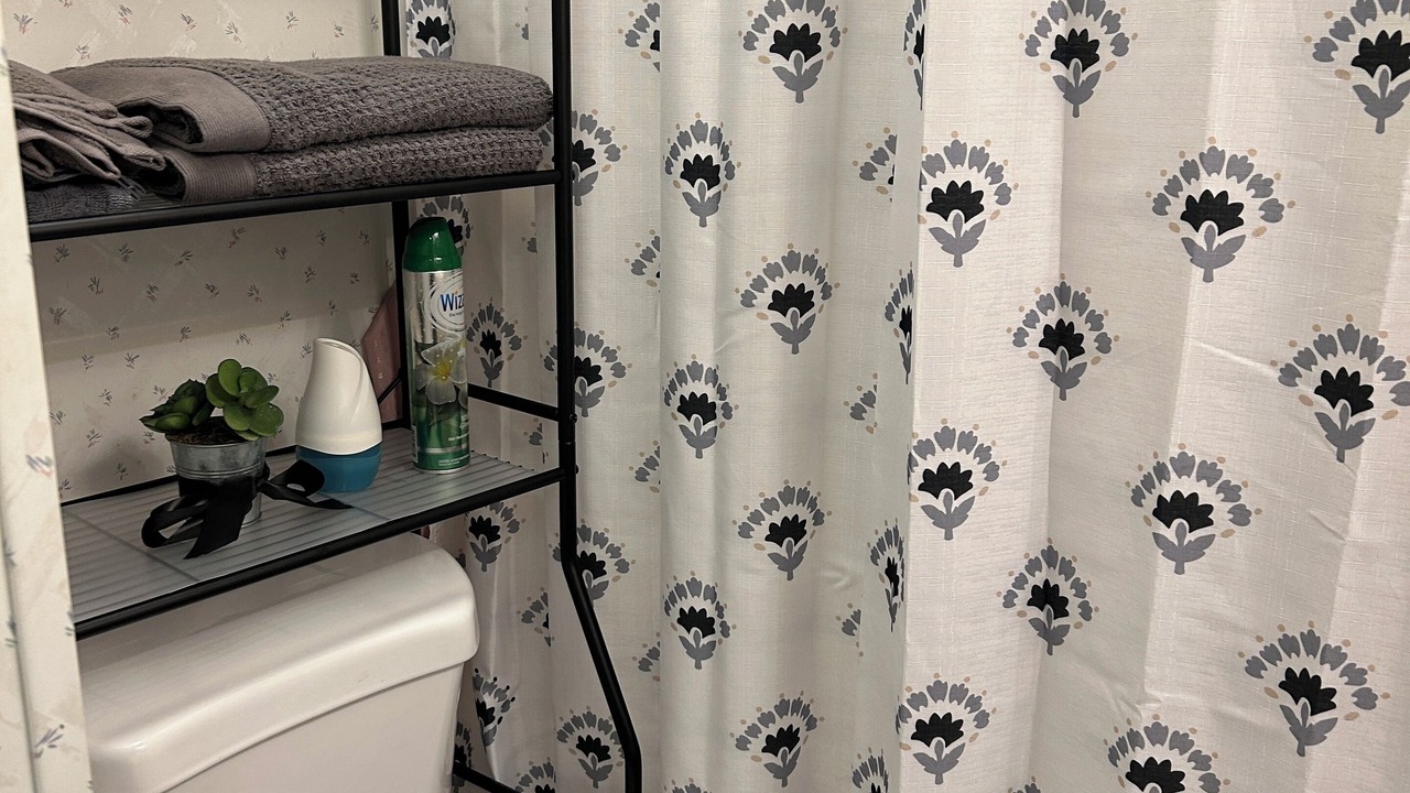 Photo of Bathroom in Chickamauga Lake