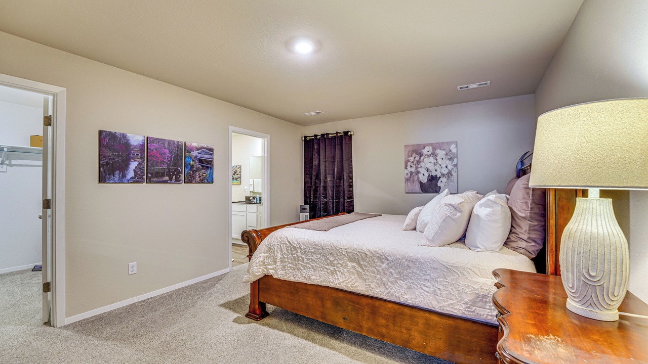 Photo of Bedroom in Siloam Springs