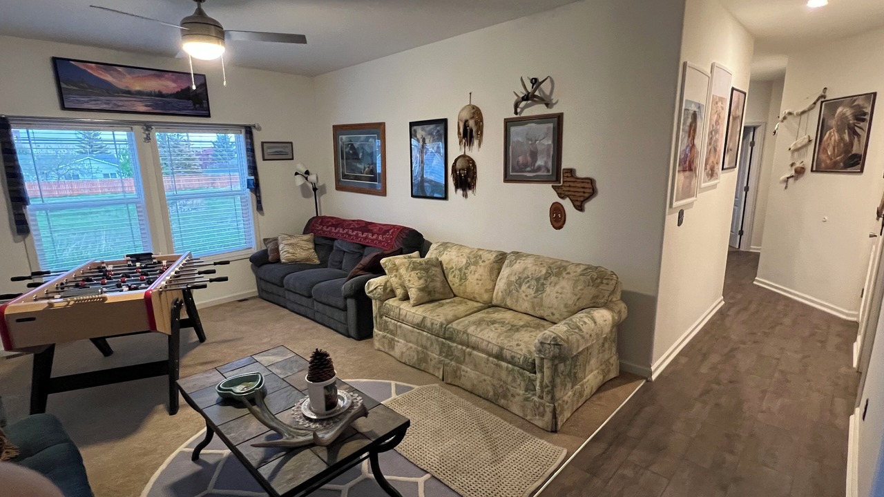 Photo of Livingroom in Cody