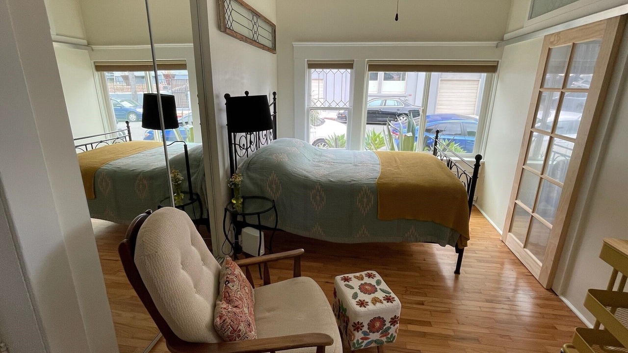 Photo of Bedroom in Golden Hill