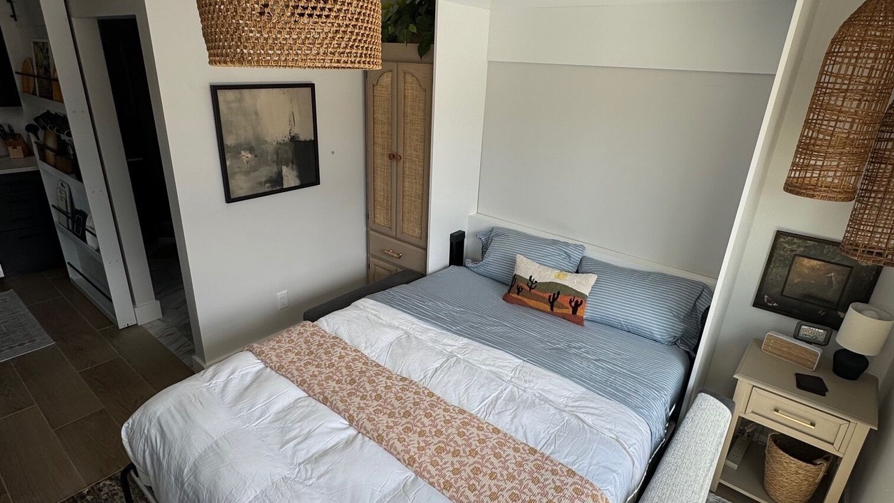 Photo of Bedroom in Helena West Side
