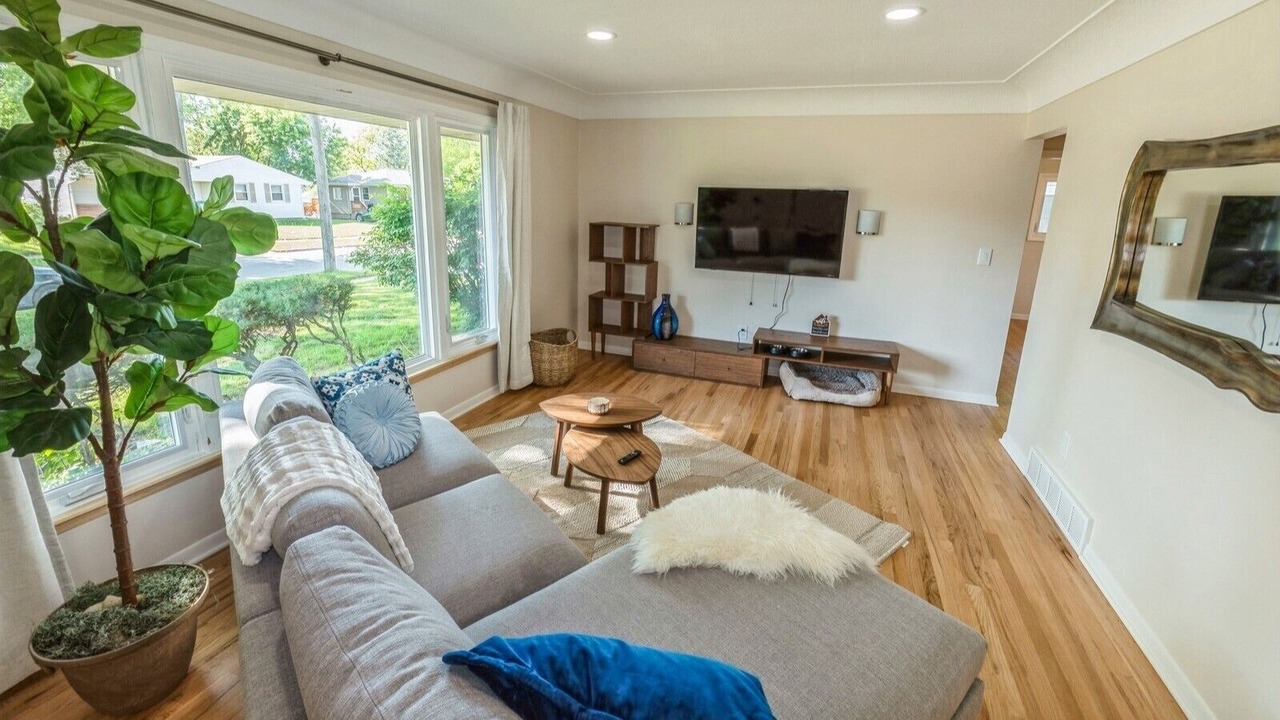 Photo of Bedroom in Urbandale