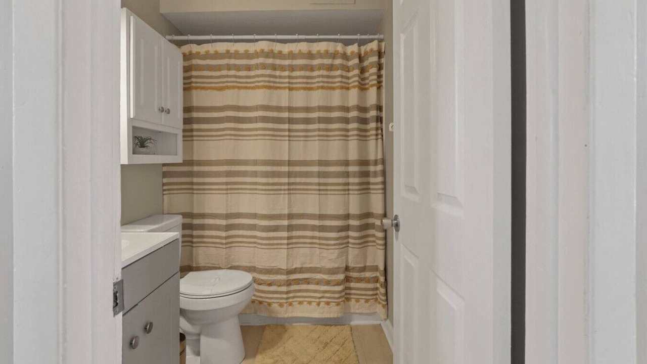 Photo of Bathroom in Franklin Park