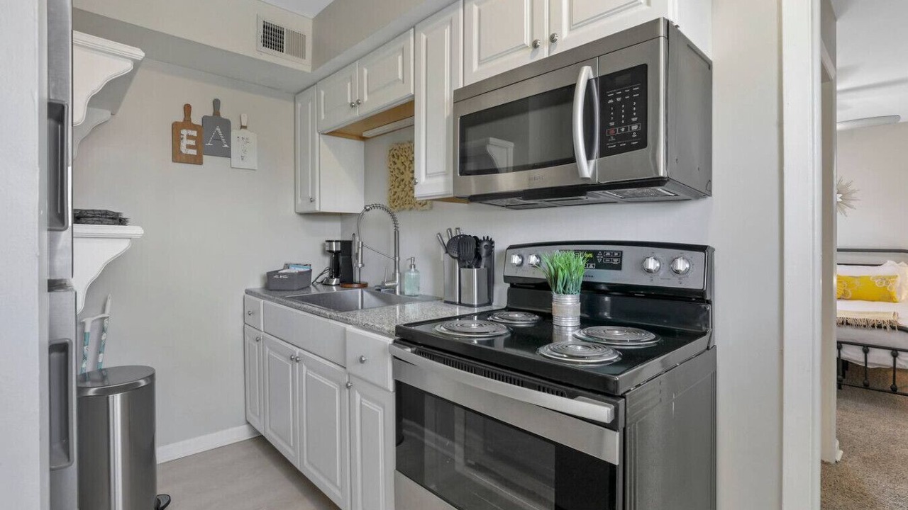 Photo of Kitchen in Franklin Park