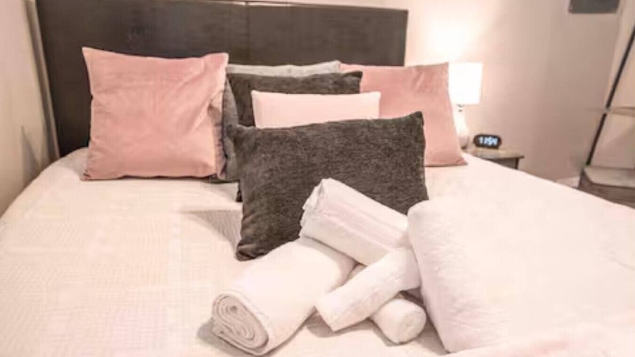 Photo of Bedroom in Franklin Park