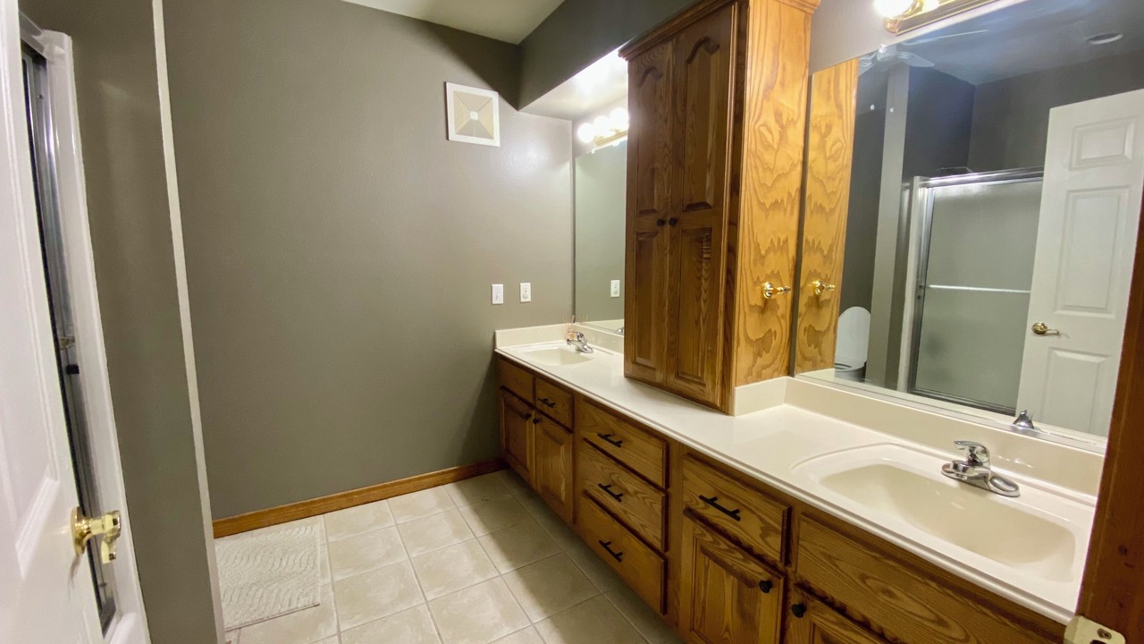 Photo of Bathroom in Blossom