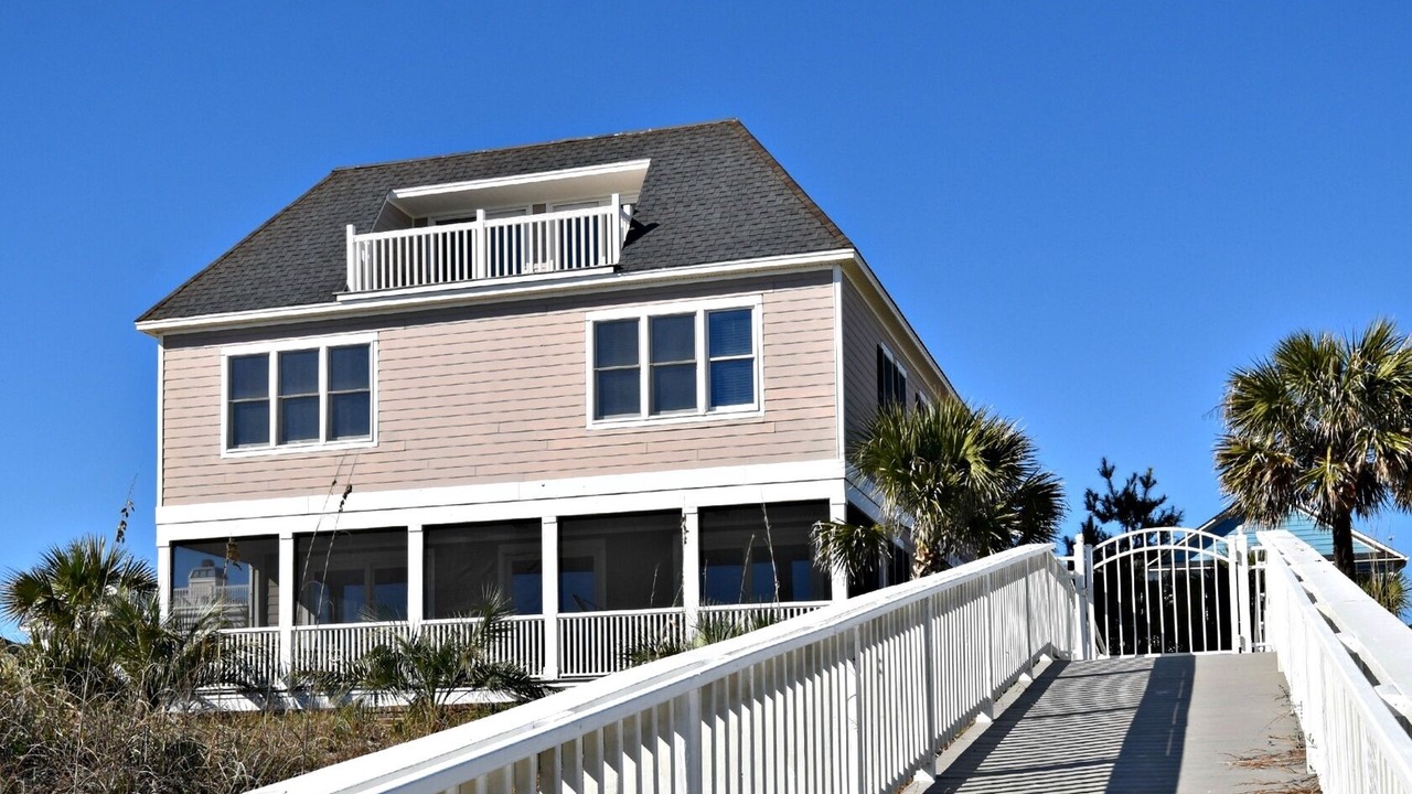 Photo of Outdoor in Litchfield by the Sea