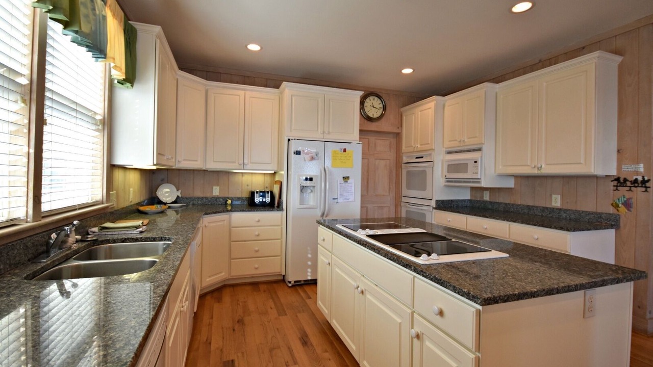 Photo of Kitchen in Litchfield by the Sea