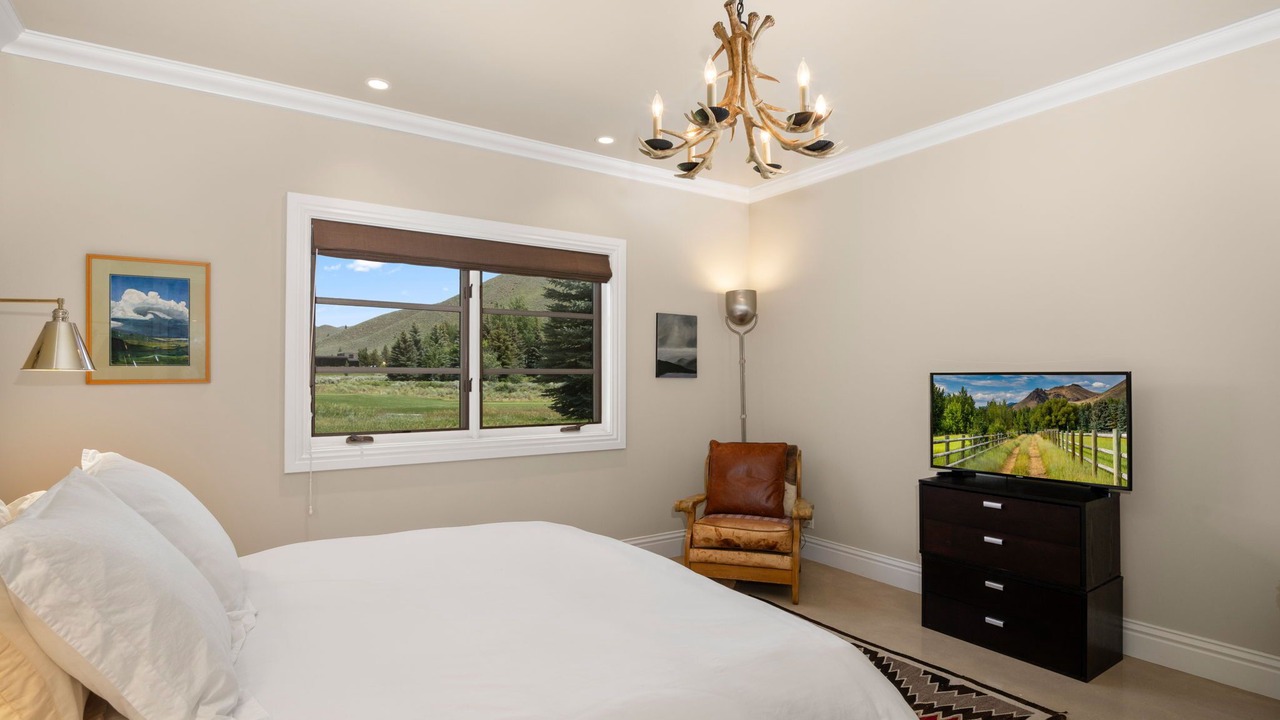 Photo of Bedroom in Hailey