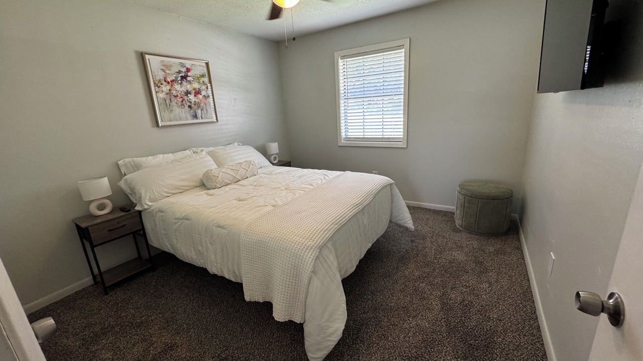 Photo of Bedroom in Batesville