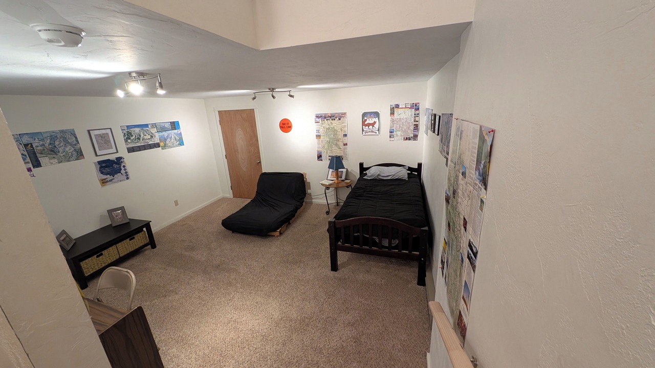 Photo of Bedroom in Franklin to the Fort