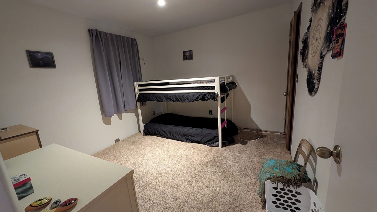 Photo of Bedroom in Franklin to the Fort