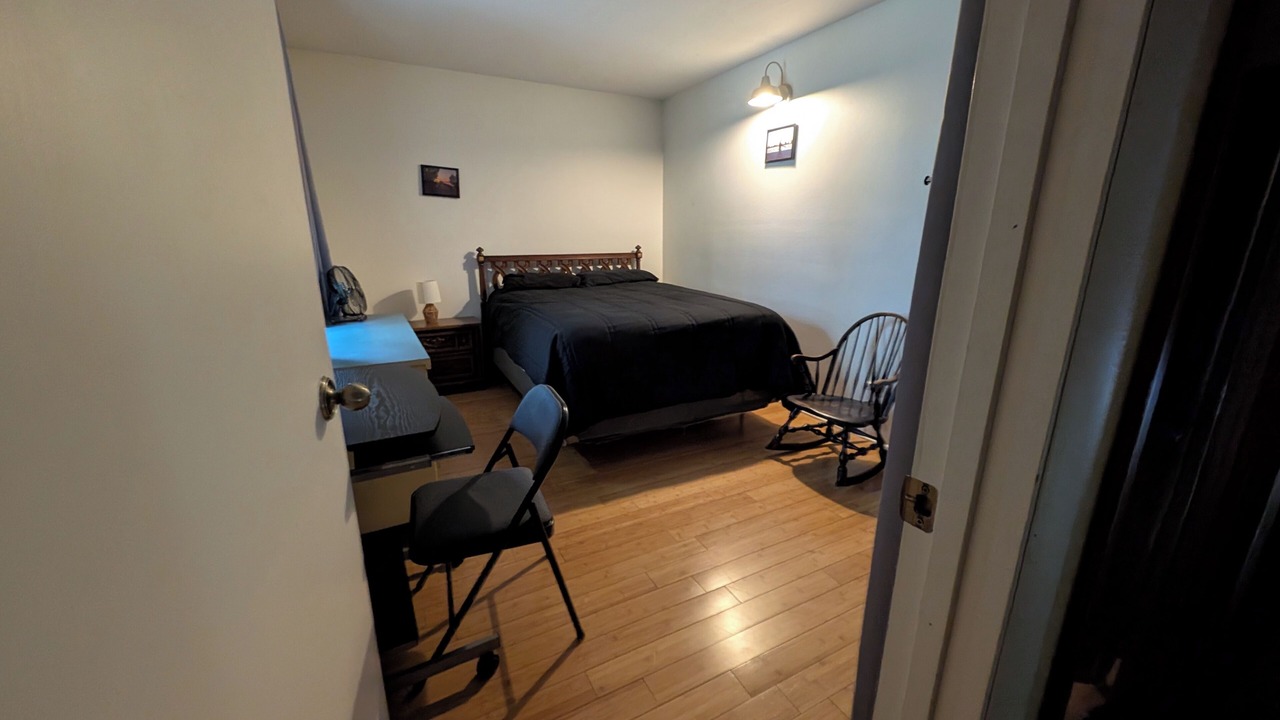 Photo of Bedroom in Franklin to the Fort